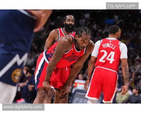 掘金主场大胜快船，继续领跑西部